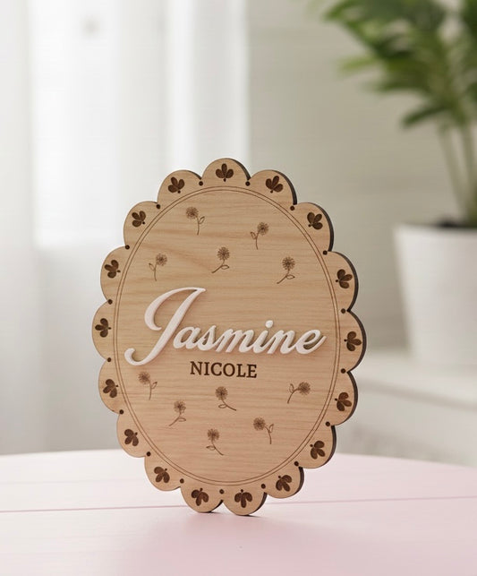 Oval Scalloped Baby Name Photo Prop Sign